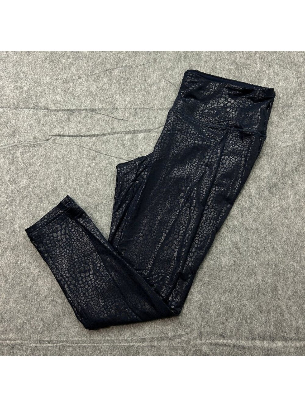 Chico's Zenergy So Slimming Foil Legging Pants Women's Size 3 / XL Speckled NWT